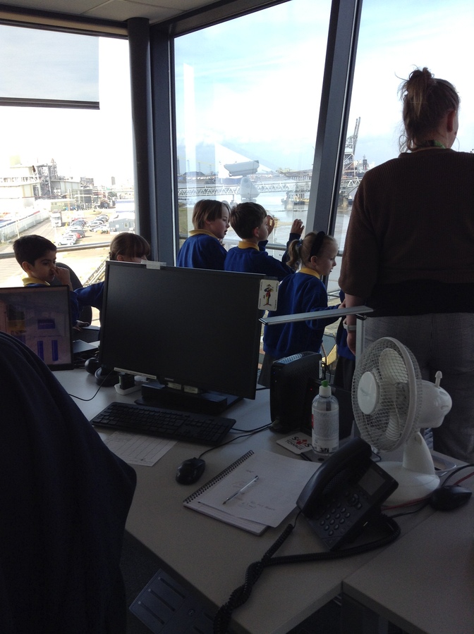 KS1 Visit to AB Ports March 2024